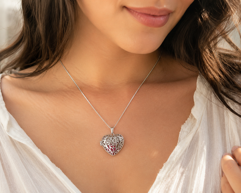 Filigree Vintage Heart floating Pink crystal Locket Pendent Necklace 925 Silver Mothers gift